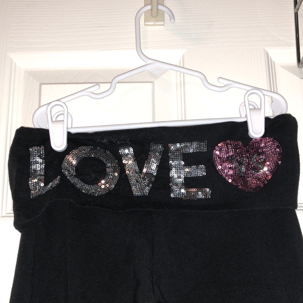 VS Yoga Pants